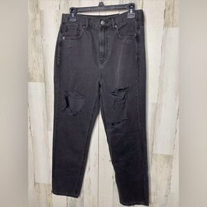Distressed High Rise Mom Jean American Eagle Black